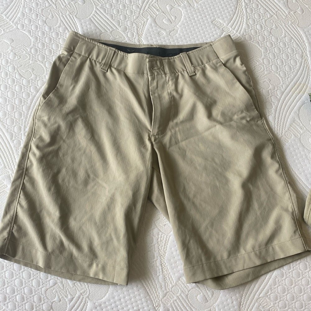 Great condition no rips or damage